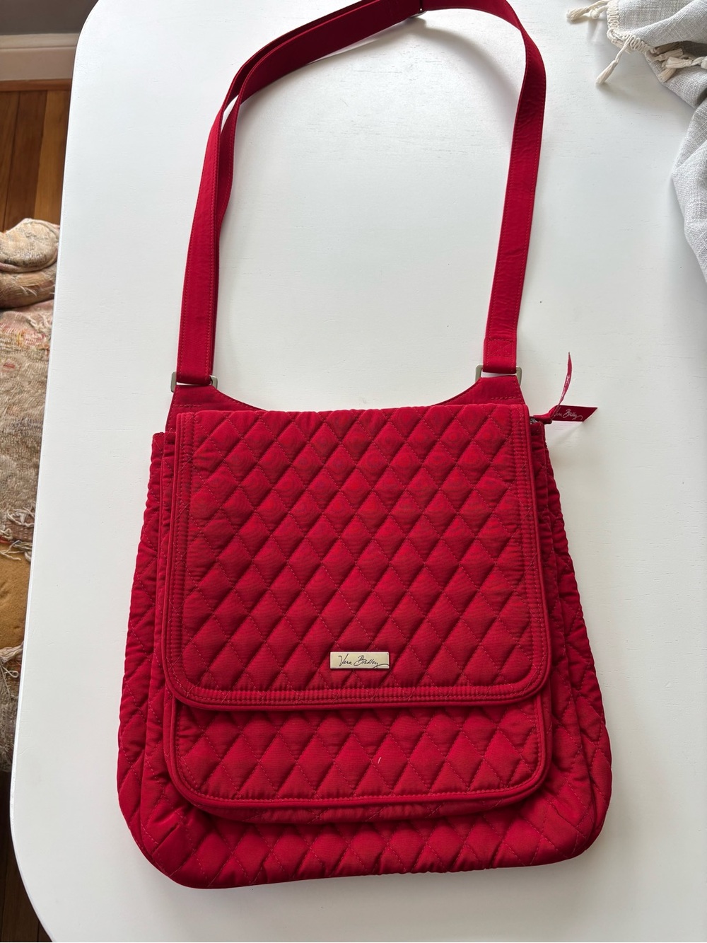 Vera Bradley Mailbag tango red. NWT